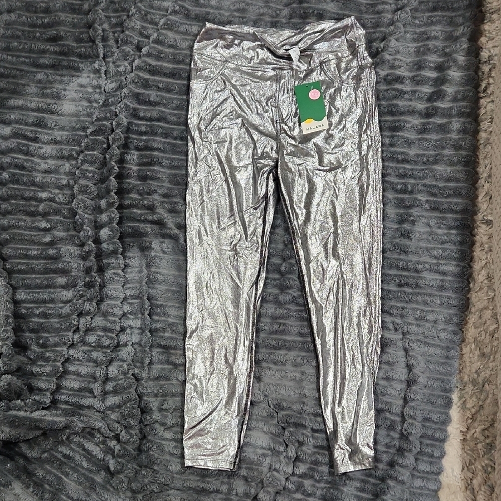 HALARA Silver Metallic Leggings